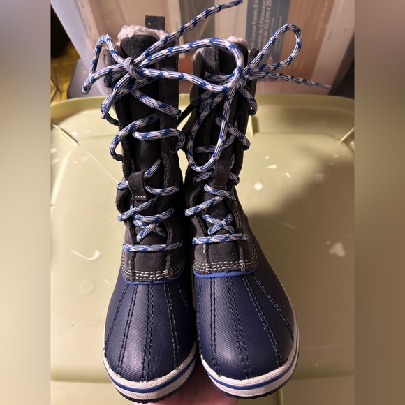 L.L. Bean boots - Picture 5 of 10